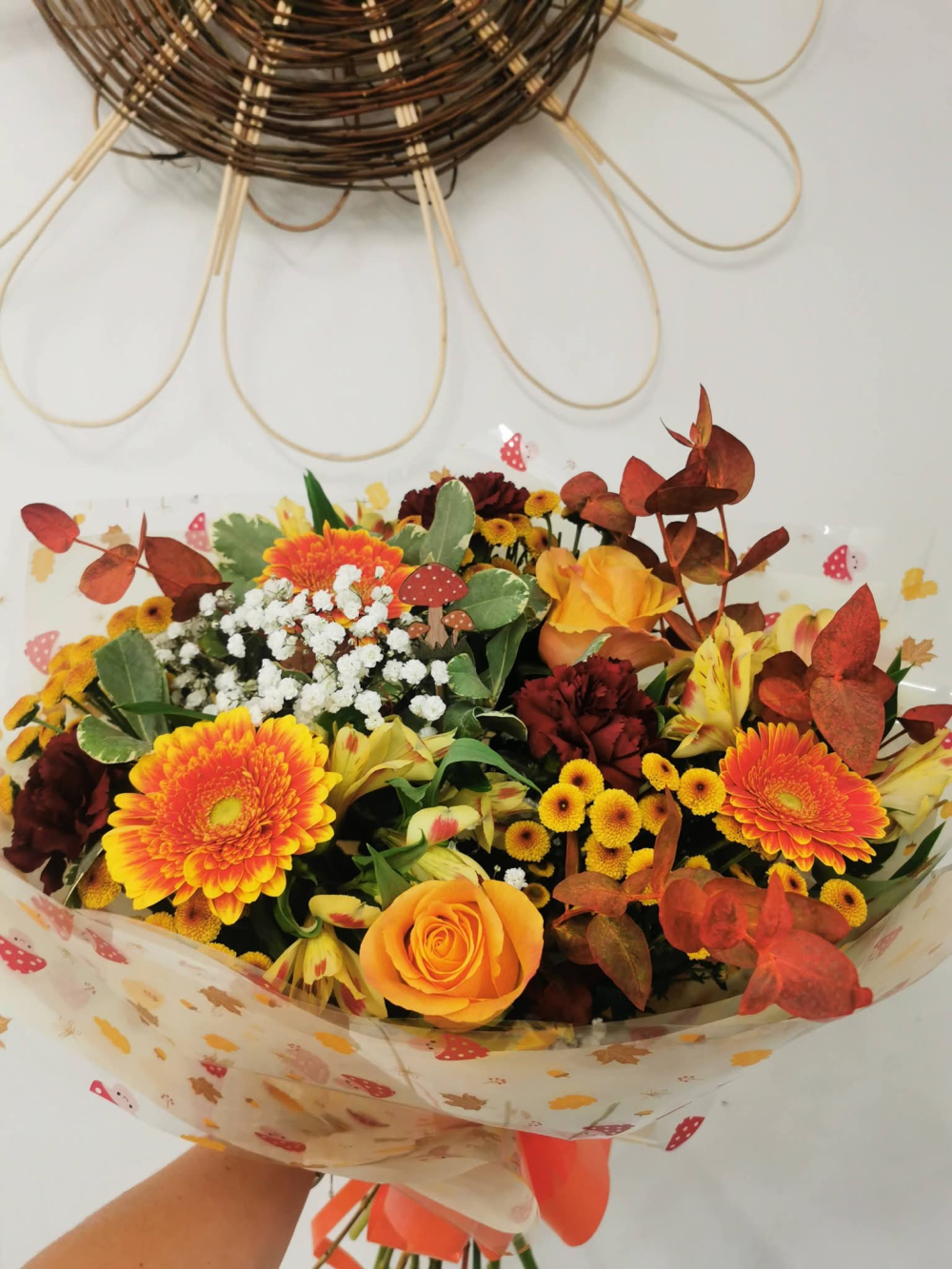 Autumn toadstool handtie